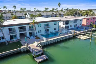 11655 3rd St E, Treasure Island, FL 33706 - Photo 29