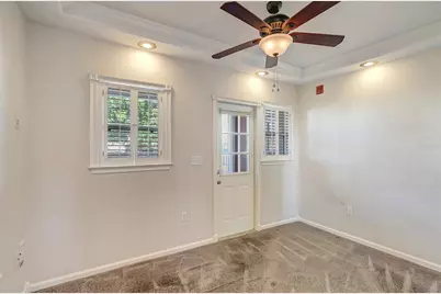 201 6th Street S #102, Saint Petersburg, FL 33701 - Photo 9