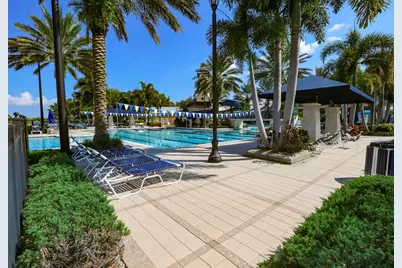 5229 Brighton Shore Drive, Apollo Beach, FL 33572 - Photo 69