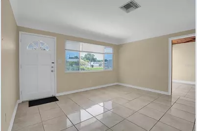 430 55th Street N, Saint Petersburg, FL 33710 - Photo 3