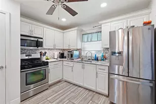 9920 Daffodil, Pinellas Park, FL 33782 - Photo 25