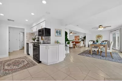 1022 Eden Isle Drive NE, Saint Petersburg, FL 33704 - Photo 19