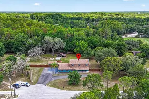 9400 Savoy Ct, New Port Richey, FL 34654 - Photo 49