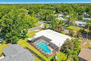 605 Courtney Dr, Tampa, FL 33617 - Photo 51