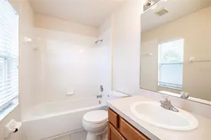 11328 Misty Isle Ln, Riverview, FL 33579 - Photo 13