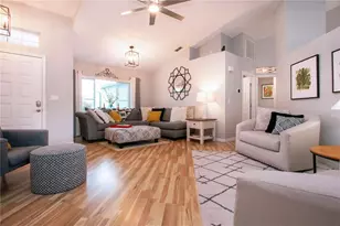 2039 Prestancia Ln, Sun City Center, FL 33573 - Photo 13