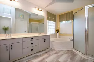 2039 Prestancia Ln, Sun City Center, FL 33573 - Photo 39