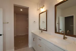7300 Donnybrook Ln, Sarasota, FL 34240 - Photo 13