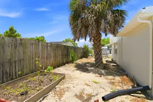 6430 Baldwyn Ave, New Port Richey, FL 34653 - Photo 27