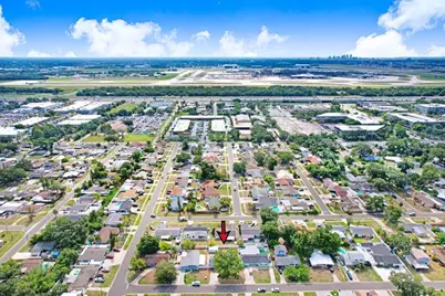 4521 Picadilly Street, Tampa, FL 33634 - Photo 7