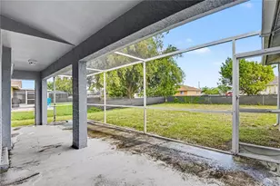 1314 SE 5th Ct, Cape Coral, FL 33990 - Photo 19
