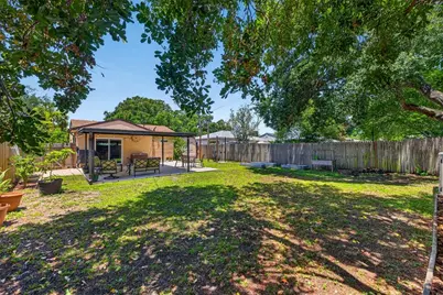 3221 14th Street N, Saint Petersburg, FL 33704 - Photo 23