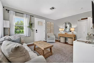 3221 14th Street N, Saint Petersburg, FL 33704 - Photo 5