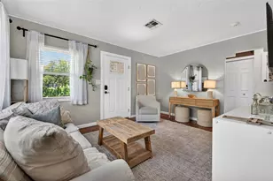 3221 14th St N, Saint Petersburg, FL 33704 - Photo 5
