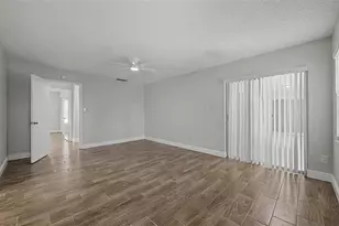 28353 Tanglewood Dr, Wesley Chapel, FL 33543 - Photo 29