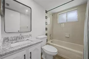 28353 Tanglewood Dr, Wesley Chapel, FL 33543 - Photo 23