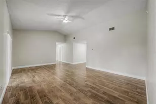 28353 Tanglewood Dr, Wesley Chapel, FL 33543 - Photo 7