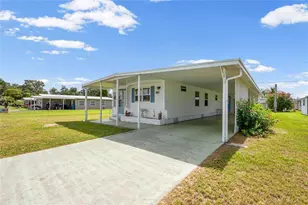 5346 Jo St, Zephyrhills, FL 33542 - Photo 3