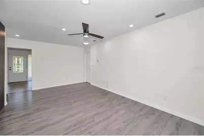 13125 Cimarron Circle N, Largo, FL 33774 - Photo 23