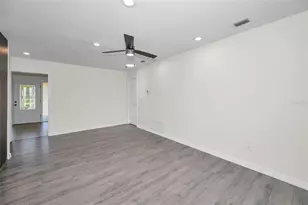 13125 Cimarron Cir N, Largo, FL 33774 - Photo 23