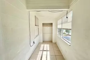 1311 Prescott St S, Saint Petersburg, FL 33712 - Photo 5