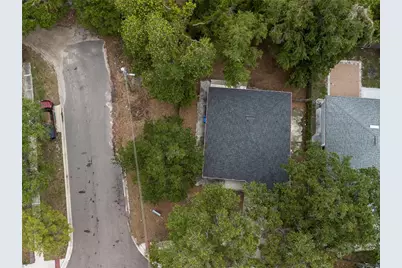 8702 Fish Lake Road, Tampa, FL 33619 - Photo 33