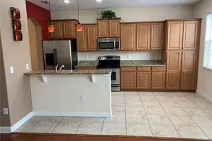10144 Arbor Run Dr, Tampa, FL 33647 - Photo 5