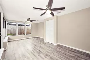 10910 Bridleton Rd, Port Richey, FL 34668 - Photo 17