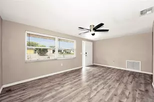 10910 Bridleton Rd, Port Richey, FL 34668 - Photo 5