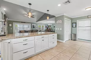 4009 Mountain Springs Ln, Tampa, FL 33624 - Photo 15