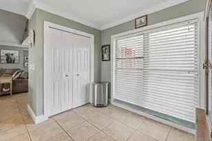 4009 Mountain Springs Ln, Tampa, FL 33624 - Photo 19