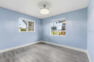 2305 W Crawford St, Tampa, FL 33604 - Photo 9