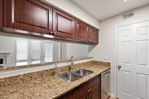1000 W Horatio St, Tampa, FL 33606 - Photo 9