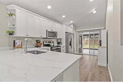 10611 Lakeside Vista Drive, Riverview, FL 33569 - Photo 9
