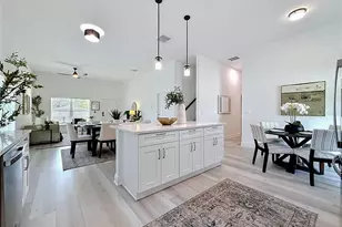 6481 28th St N, Saint Petersburg, FL 33702 - Photo 15