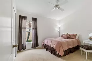923 Hunter Ln, Tarpon Springs, FL 34689 - Photo 35