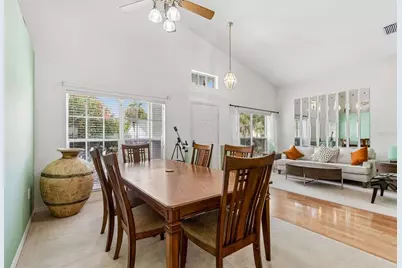 923 Hunter Lane, Tarpon Springs, FL 34689 - Photo 5