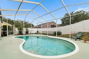 923 Hunter Ln, Tarpon Springs, FL 34689 - Photo 45