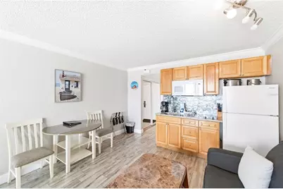 9980 Gulf Boulevard #211, Saint Petersburg, FL 33706 - Photo 5