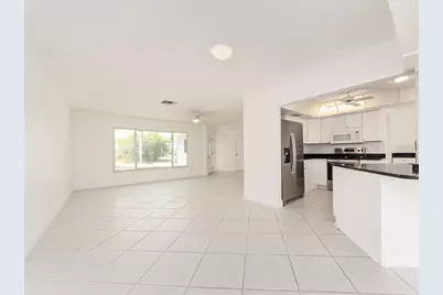 720 115th Avenue, Treasure Island, FL 33706 - Photo 9