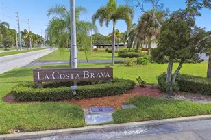 552 Plaza Seville Ct, Treasure Island, FL 33706 - Photo 39