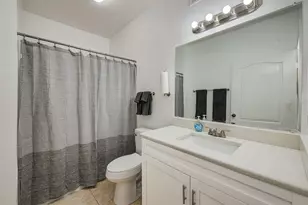 18138 Villa Creek Dr, Tampa, FL 33647 - Photo 17