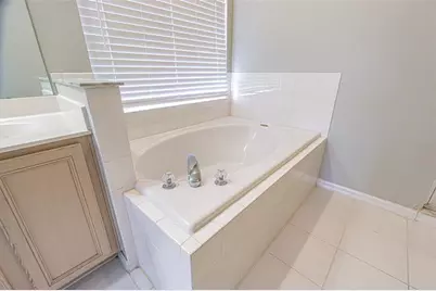 1550 Maximilian Drive, Wesley Chapel, FL 33543 - Photo 19