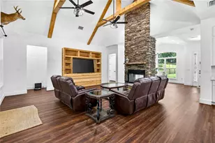 17265 Mdw Blf Vw, Dade City, FL 33523 - Photo 25