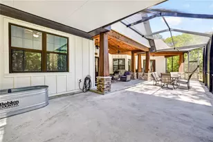 17265 Mdw Blf Vw, Dade City, FL 33523 - Photo 23