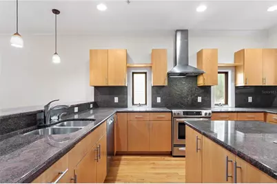 512 S Glen Avenue, Tampa, FL 33609 - Photo 3