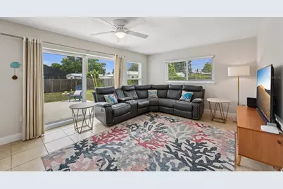 5005 Bee Ridge Road, Sarasota, FL 34233 - Photo 3