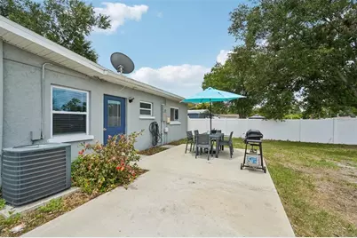 5005 Bee Ridge Road, Sarasota, FL 34233 - Photo 19