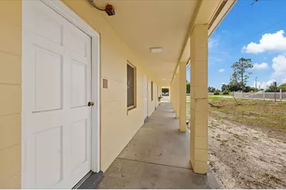 4704 Kelly Road, Tampa, FL 33615 - Photo 27