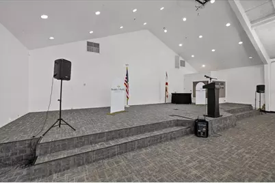 4704 Kelly Road, Tampa, FL 33615 - Photo 19